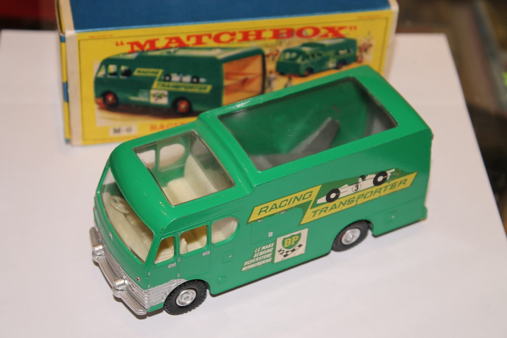 Matchbox cheap racing transporter