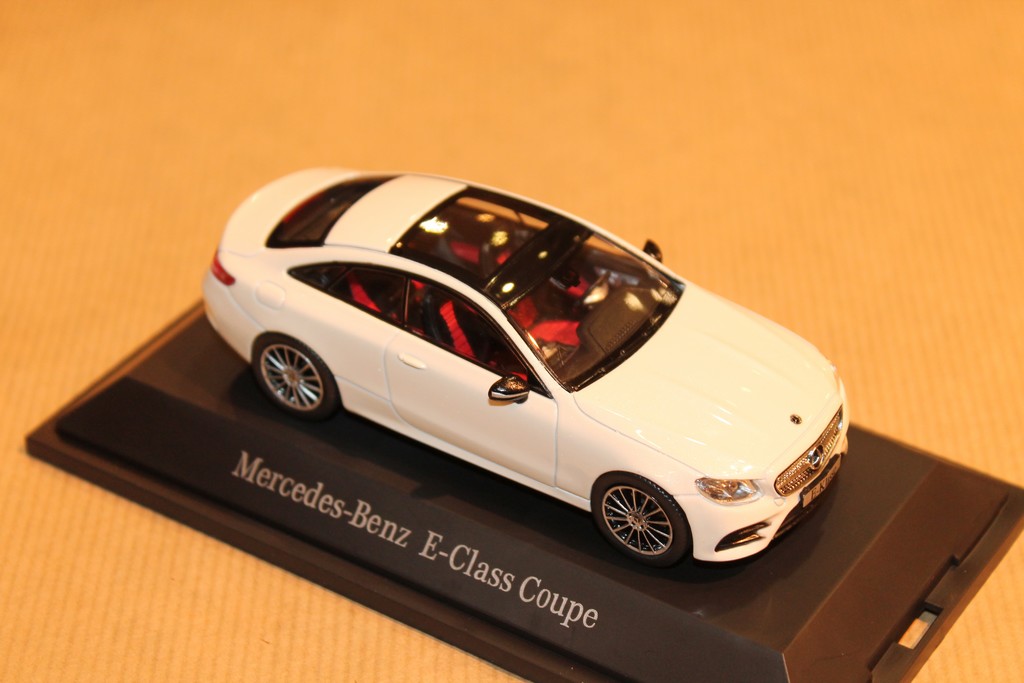 Mercedes classe e clearance miniature