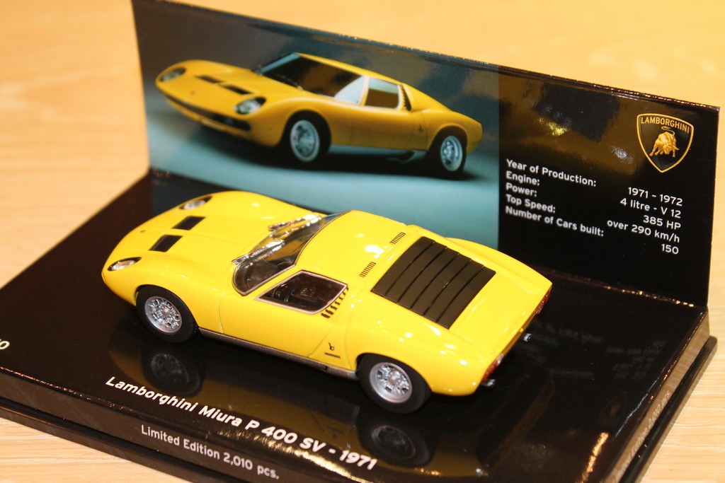 LAMBORGHINI MIURA P 400 SV MINICHAMPS 1/43°