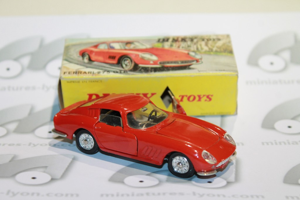 dinky toys ferrari 275 gtb