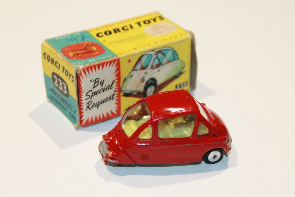 HEINKEL MICROCAR CORGI 1/43