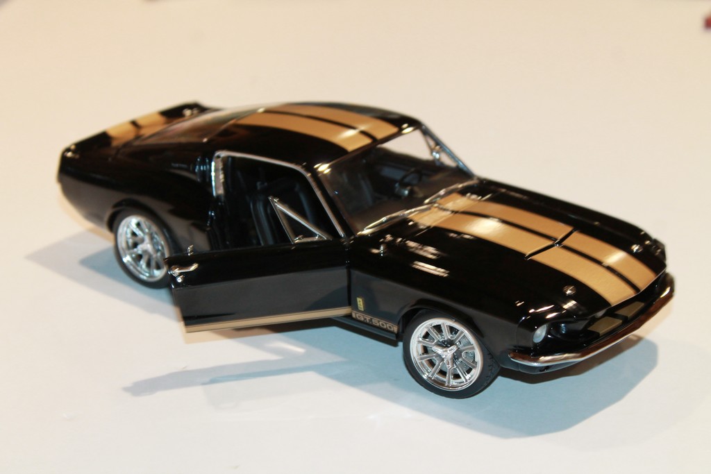 FORD MUSTANG GT500 SHELBY "STREET FIGHTER" 1967 ACME 1/18°