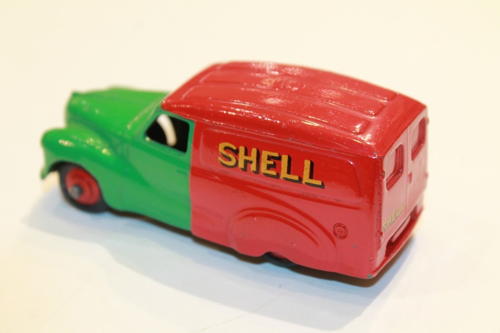 AUSTIN "B.P" SHELL DINKY TOYS 1/43°