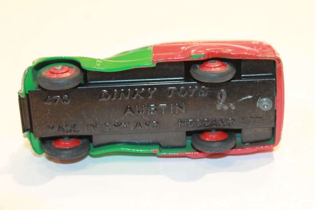 AUSTIN "B.P" SHELL DINKY TOYS 1/43°