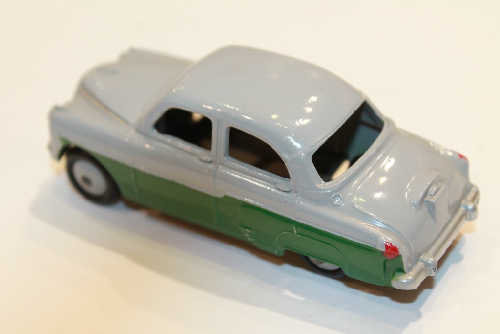 Dinky clearance vauxhall cresta