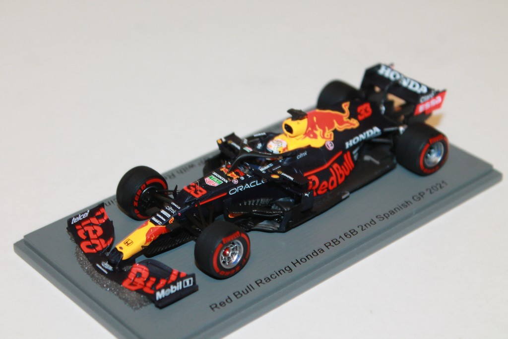 RED BULLHONDA RB16B 2ème GP ESPAGNE 2021 '100ème GP VERSTAPPEN ET RED BULL' SPARK 1/43°