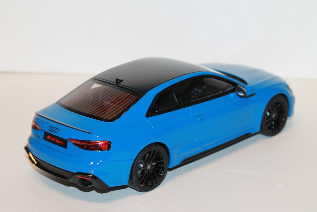 Audi RS 5 - Voiture miniature de collection - GT SPIRIT