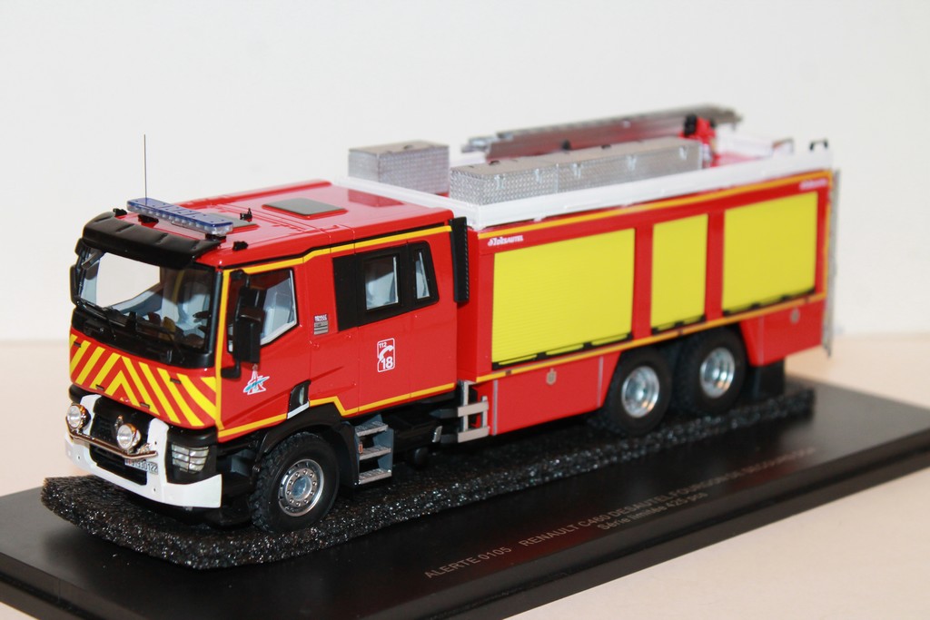 RENAULT C460 DESAUTEL DGA POMPIERS DE PARIS ALERTE 1/43°