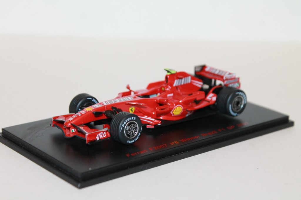 FERRARI F2007 N°6 VAINQUEUR GP BRESIL F1 2007 REDLINE 1/43°