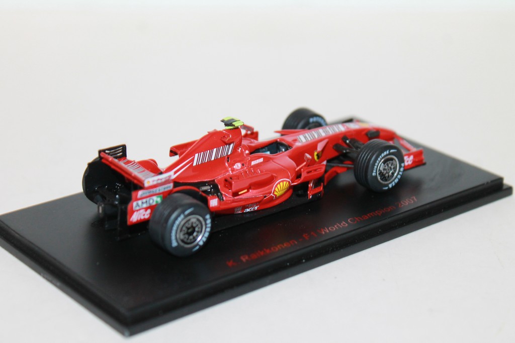 FERRARI F2007 N°6 VAINQUEUR GP BRESIL F1 2007 REDLINE 1/43°