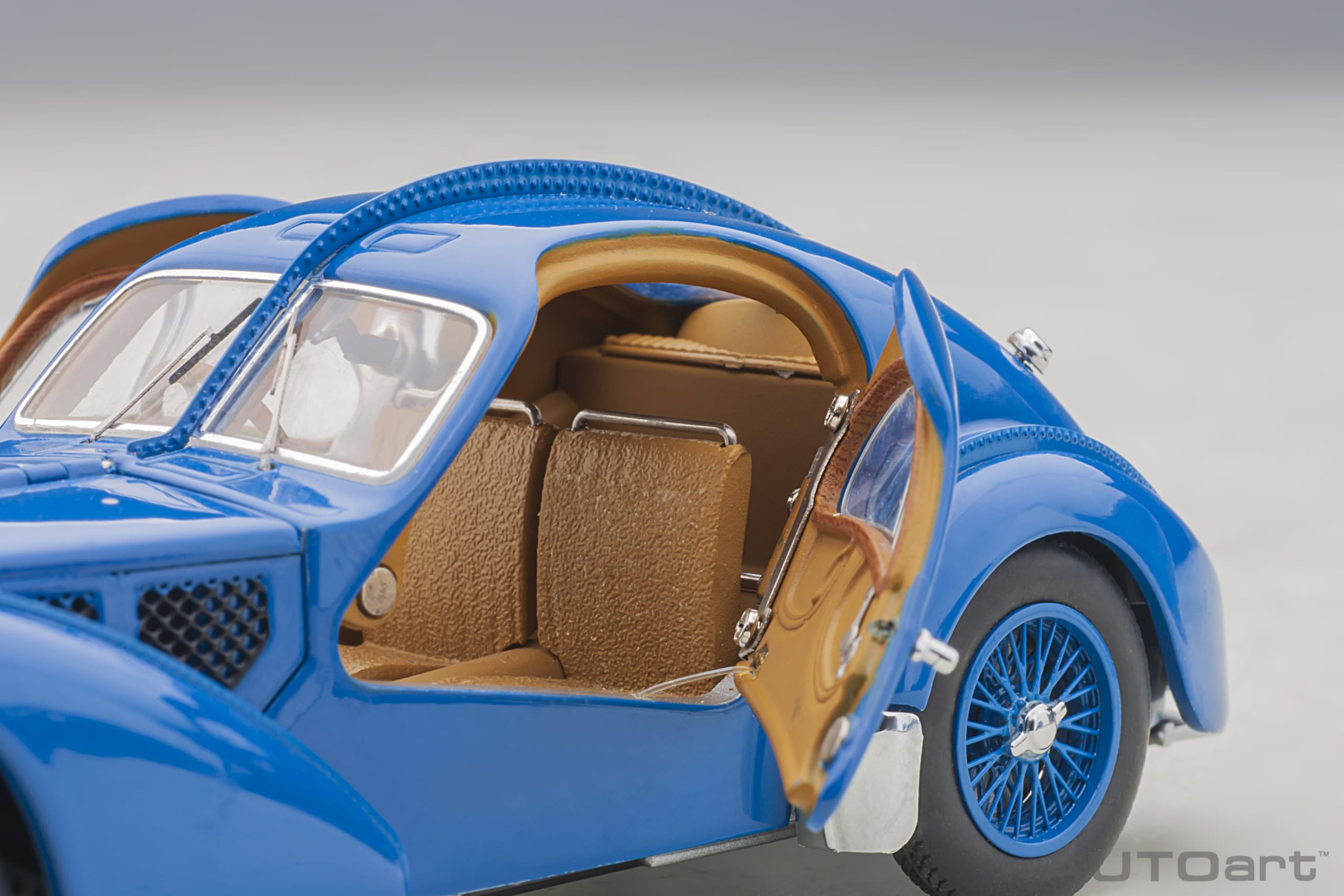 Автомобиль Bugatti 57sc Atlantic