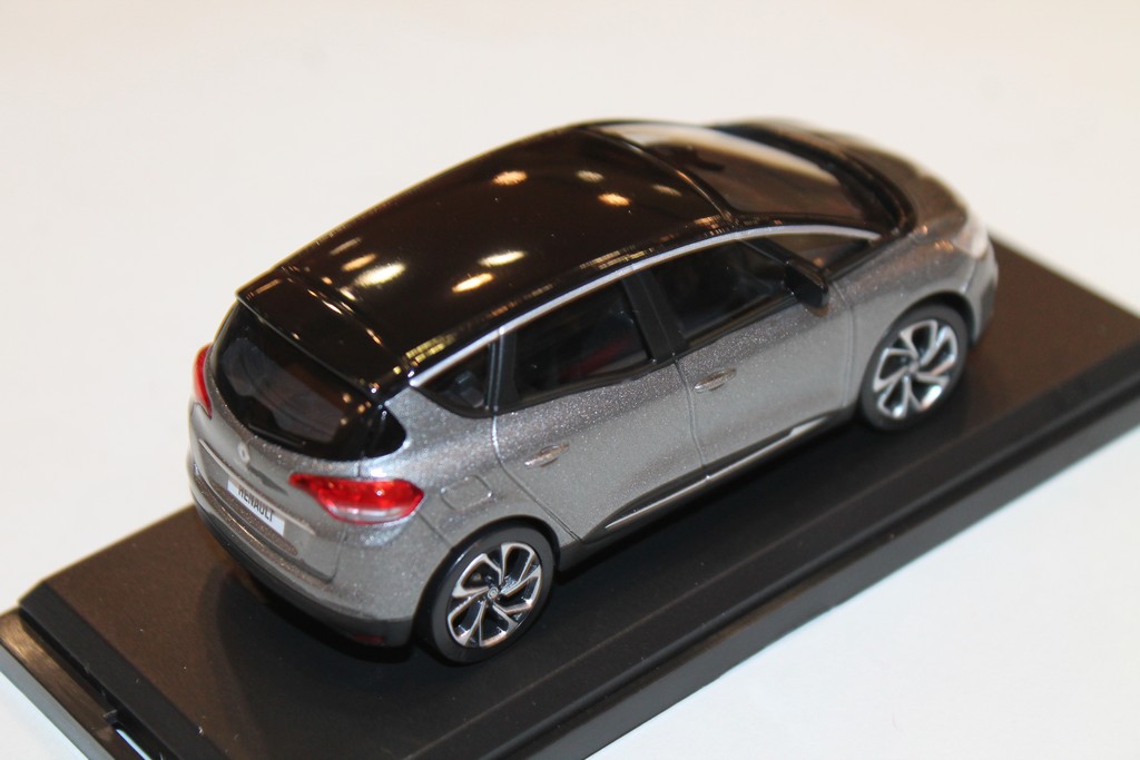 renault scenic miniature