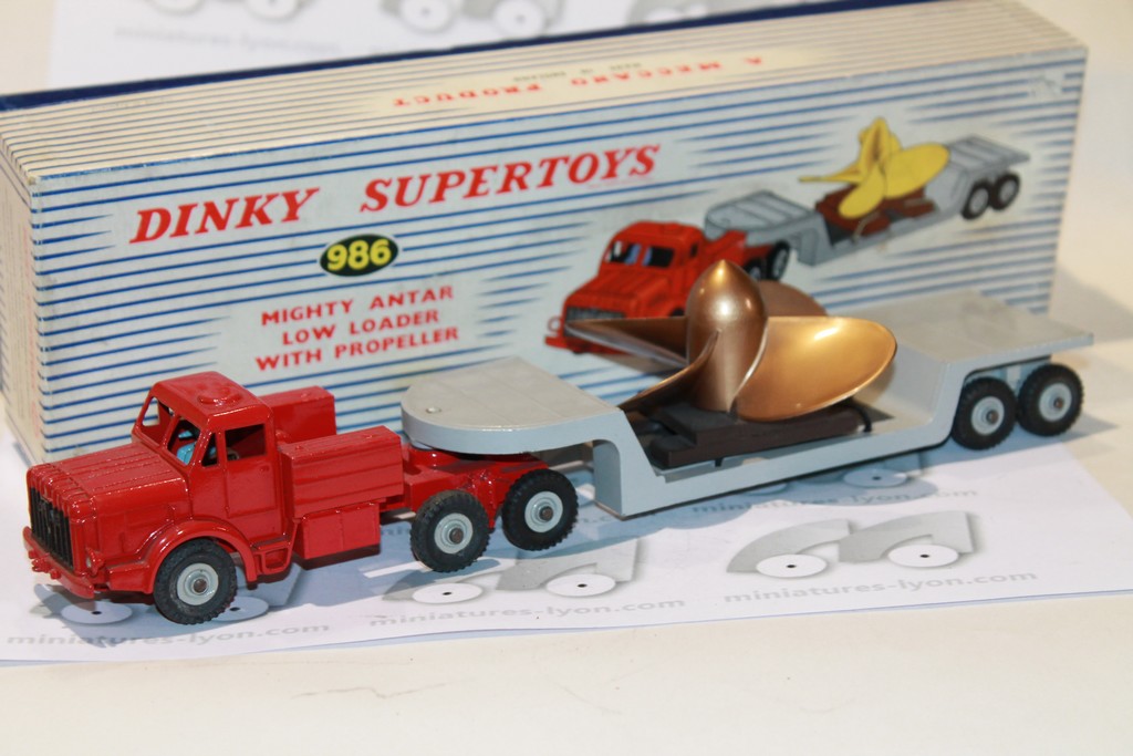 MIGHTY ANTAR LOW LOADER DINKY SUPERTOYS 986