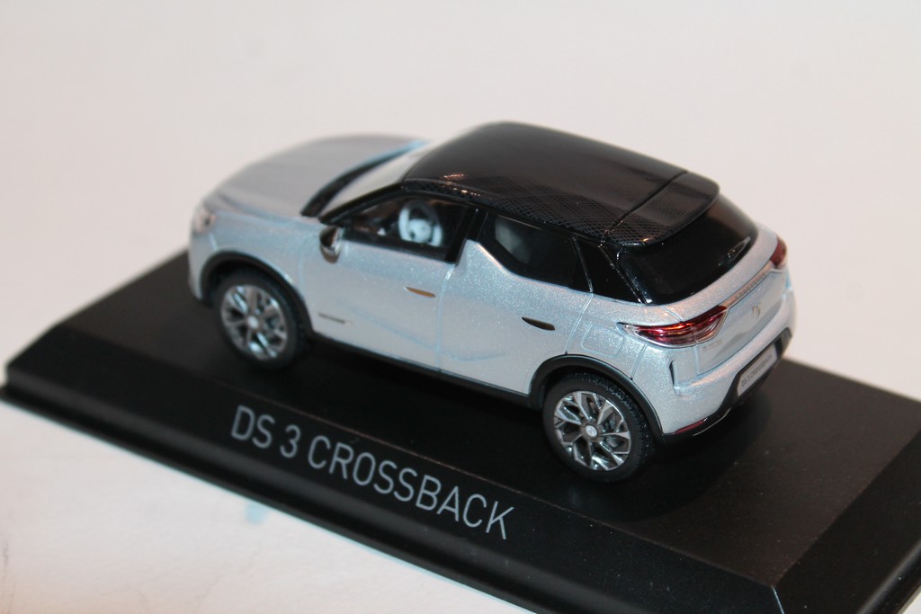 Ds3 on sale crossback miniature