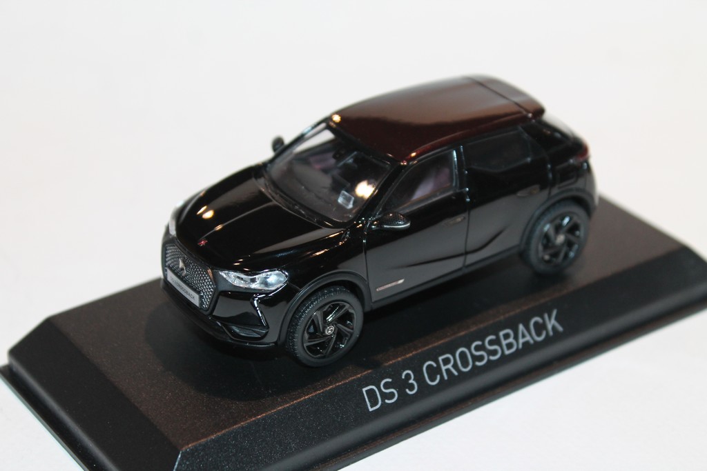 Ds3 crossback best sale miniature