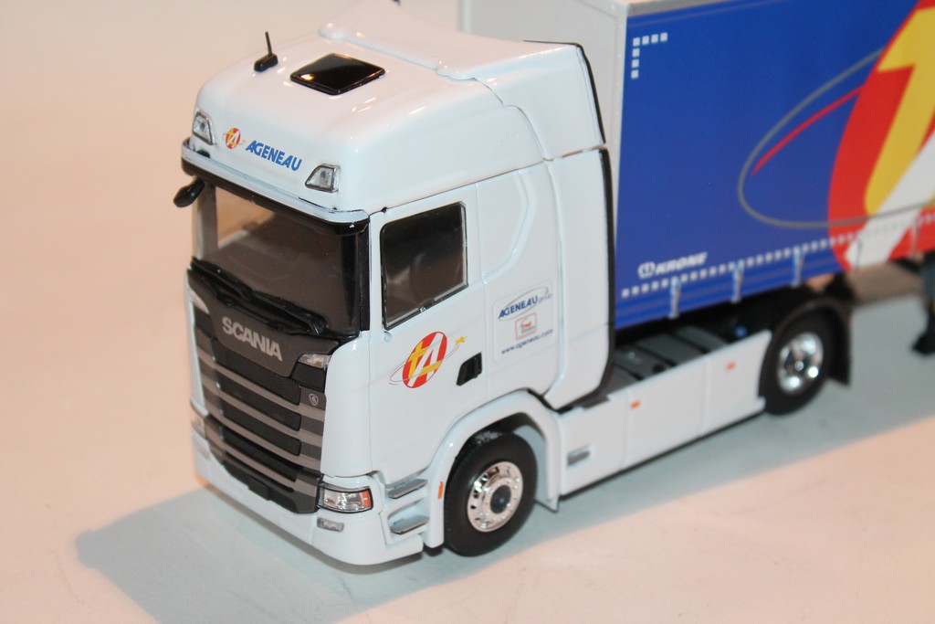 SCANIA S450 "AGENEAU"  ELIGOR 1/43°