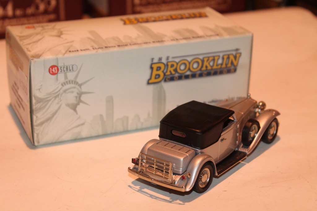 STUTZ DV-32 VICTORIA CONVERTIBLE GRIS BROOKLIN 1/43°