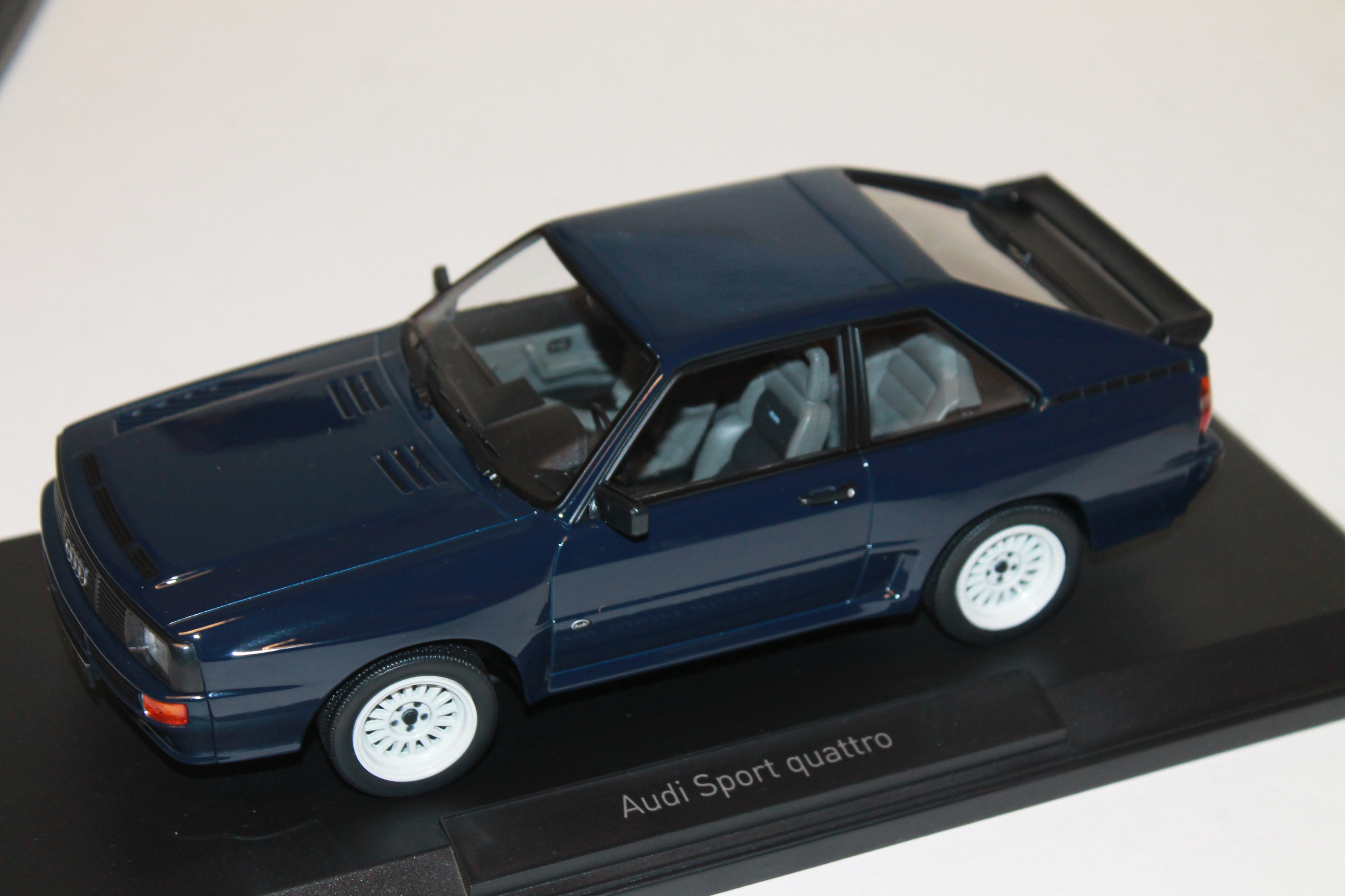 AUDI SPORT QUATTRO BLEU 1985 NOREV 1/18°